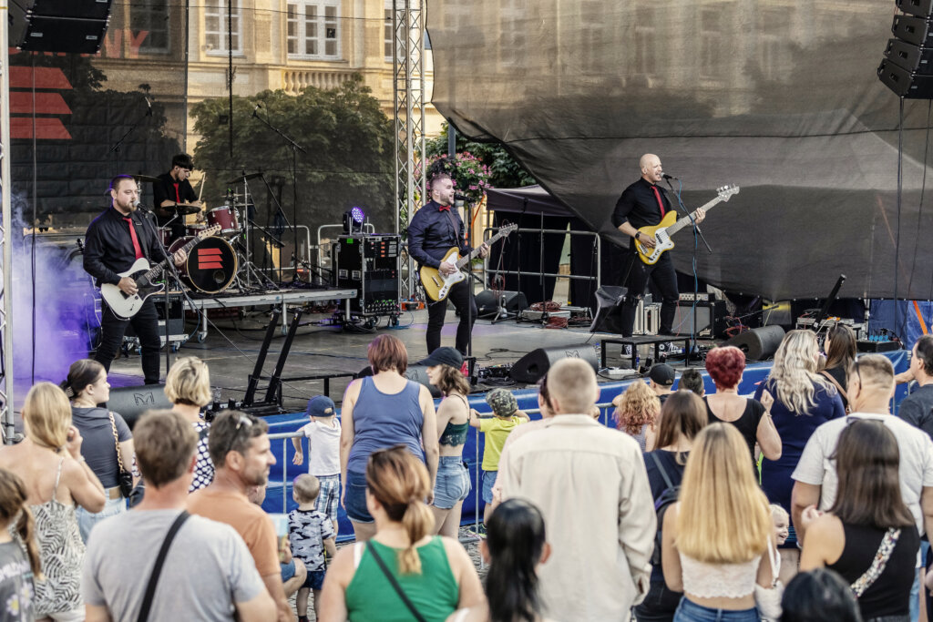 20260323_064243315_iOS